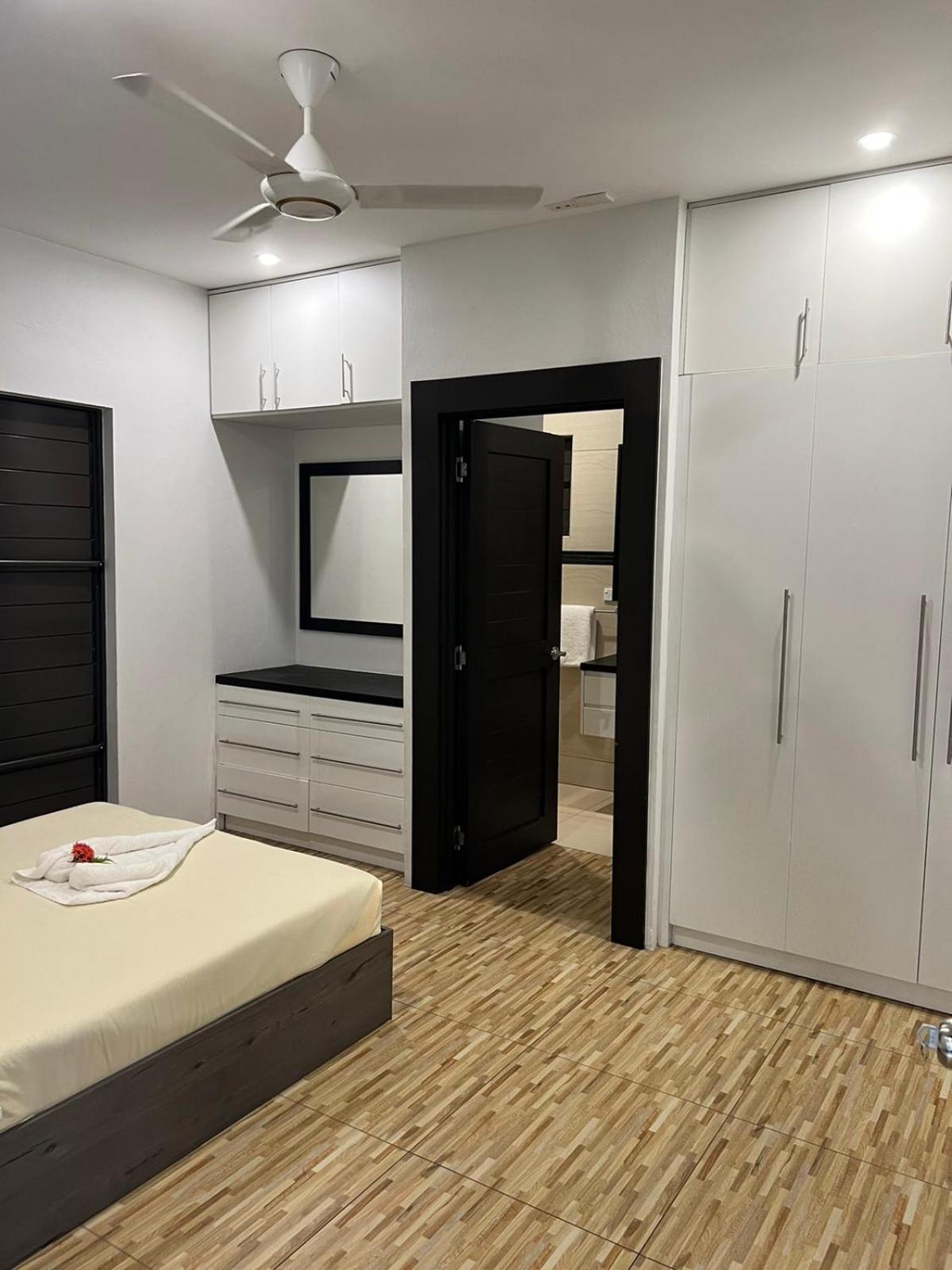 Garden Apartments นาดี ภายนอก รูปภาพ