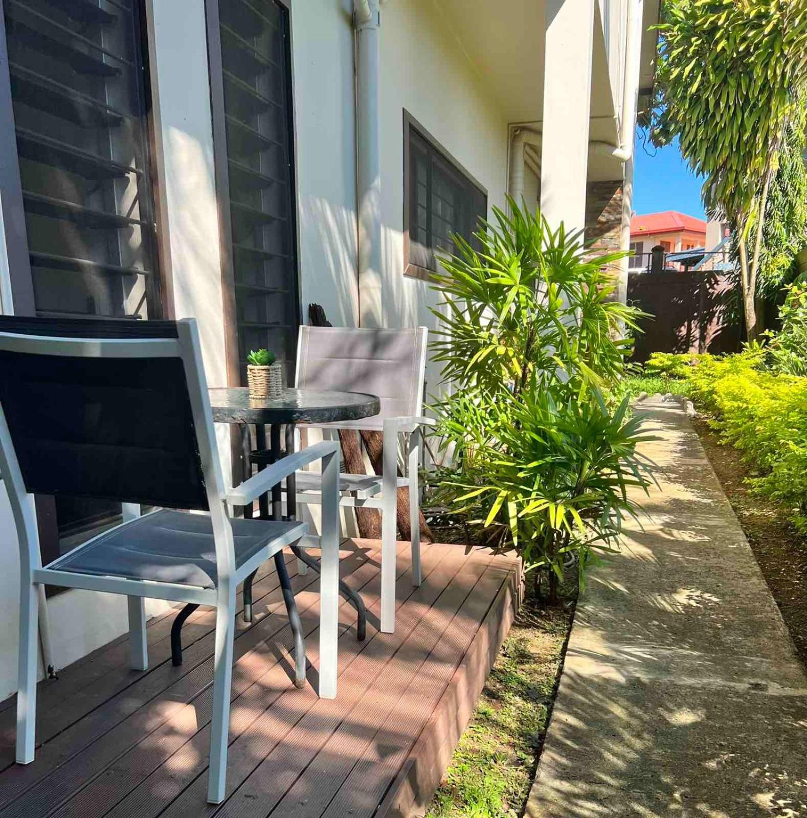 Garden Apartments นาดี ภายนอก รูปภาพ