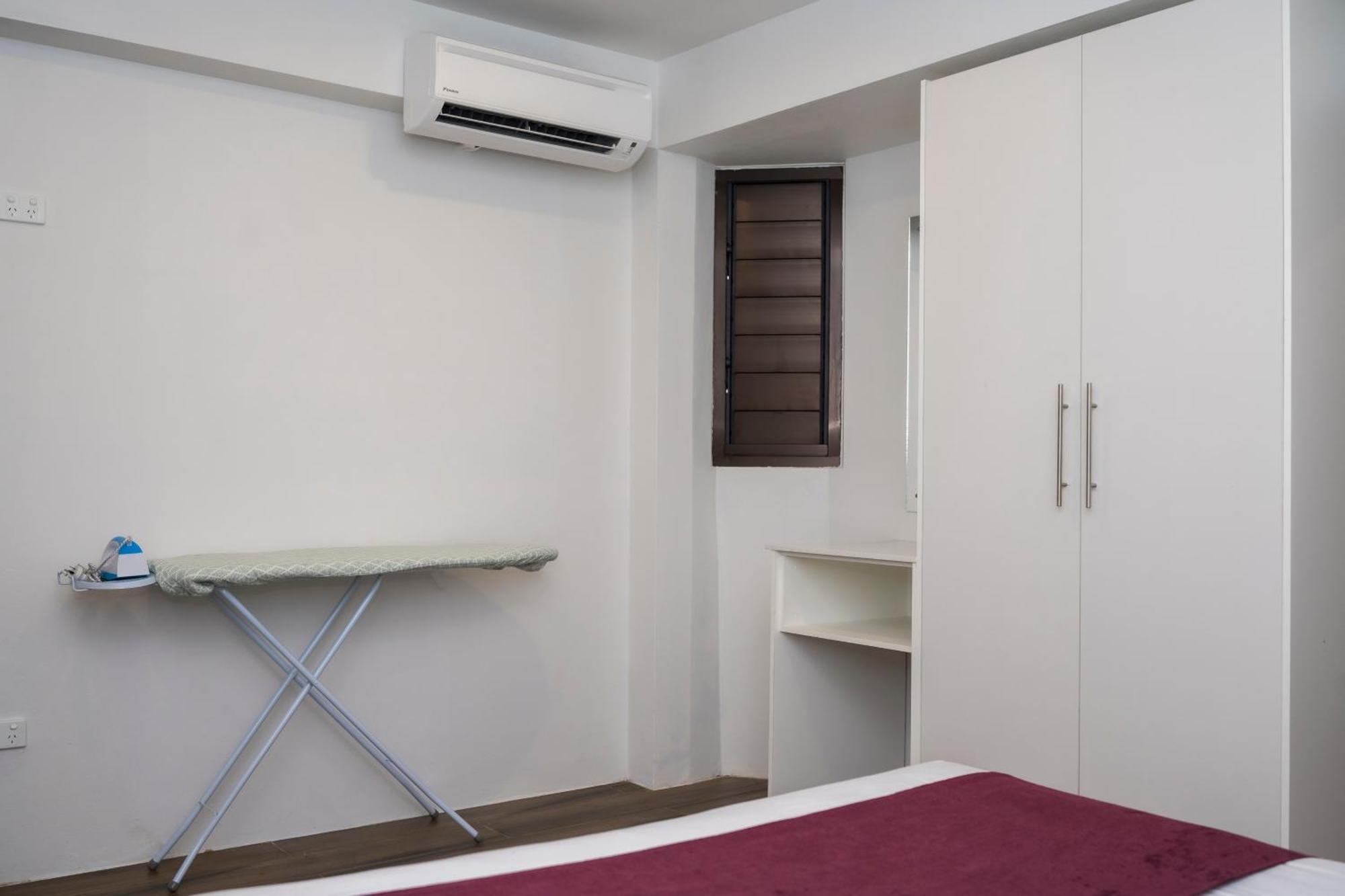 Garden Apartments นาดี ภายนอก รูปภาพ