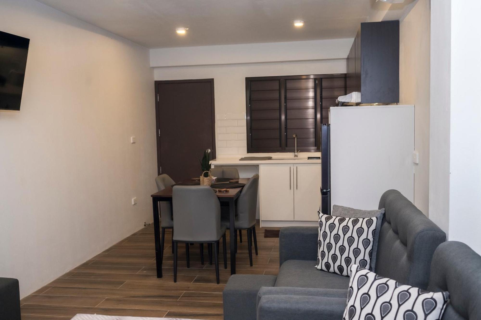 Garden Apartments นาดี ภายนอก รูปภาพ